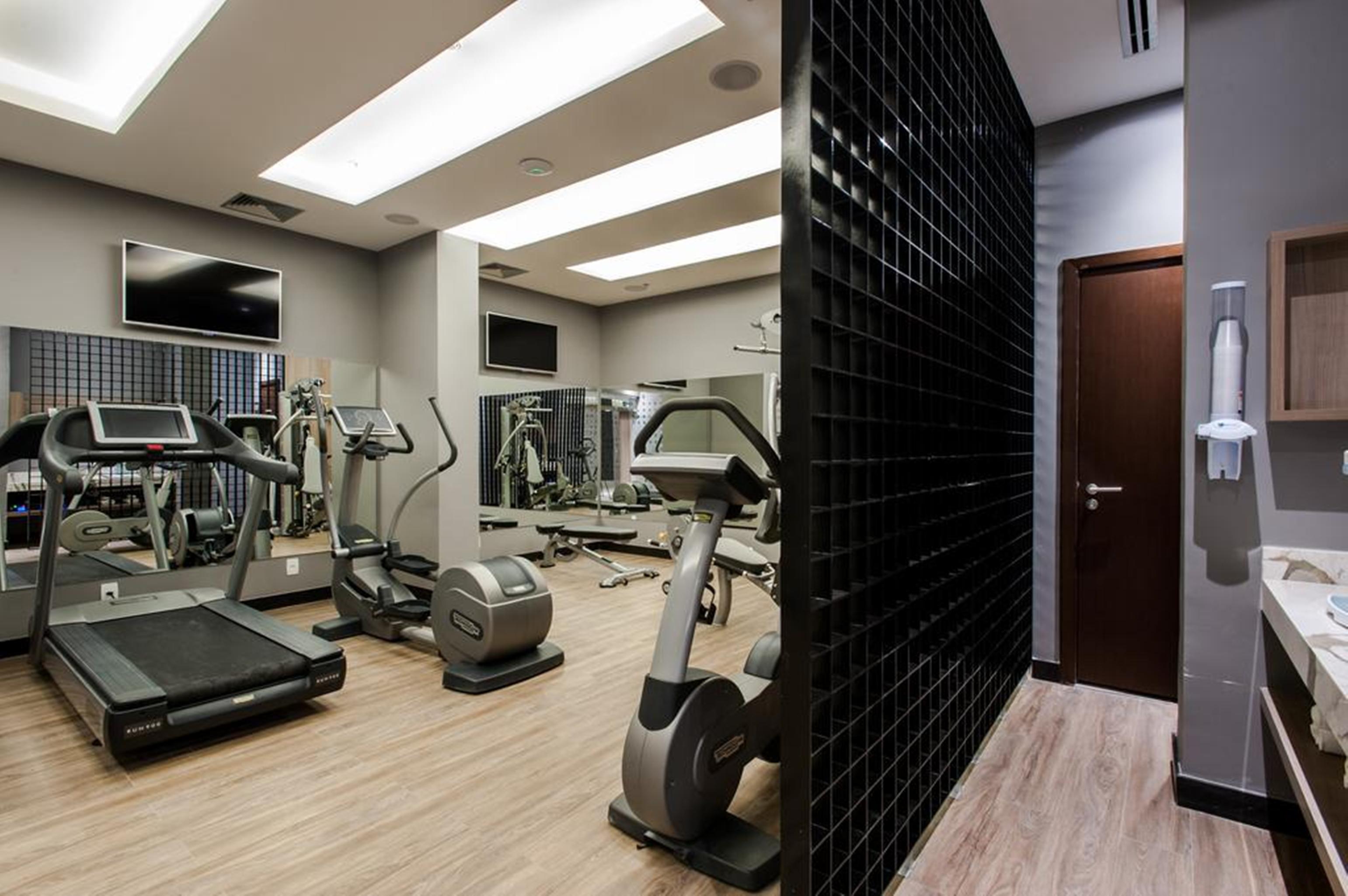 Hotel Atlantico Prime Rio de Janeiro Exterior photo Gym interior design