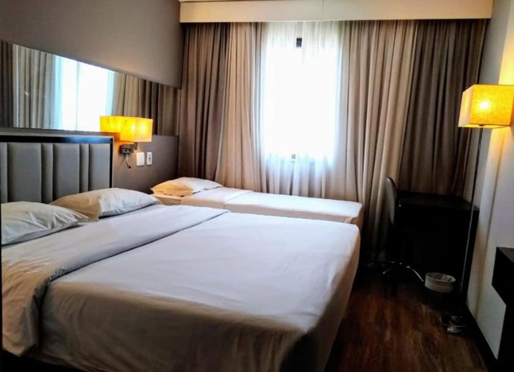Hotel Atlantico Prime Rio de Janeiro Exterior photo A room at the hotel