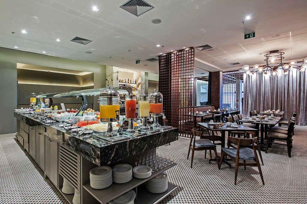 Hotel Atlantico Prime Rio de Janeiro Exterior photo Breakfast buffet at a luxury hotel